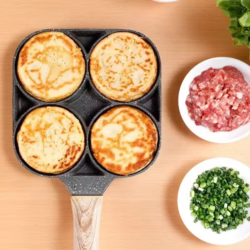 Omelette pan