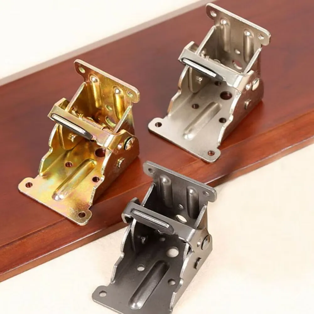 Self locking hinges