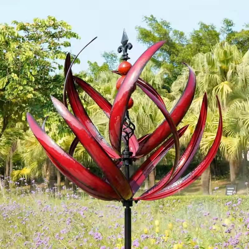 Harlow wind spinner