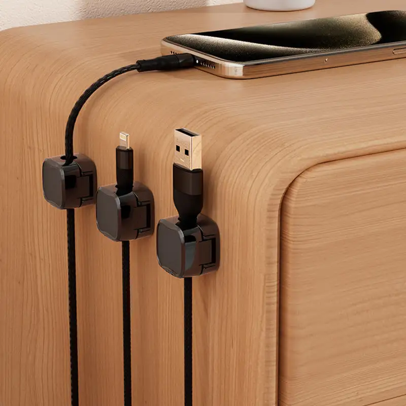 Cable holder