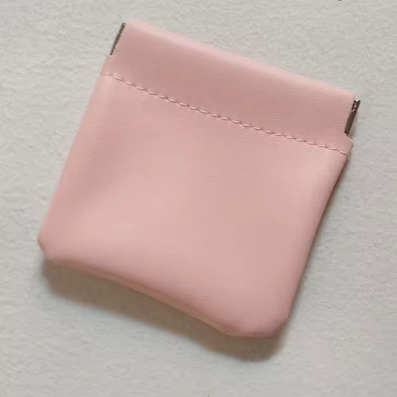 Cosmetic bag