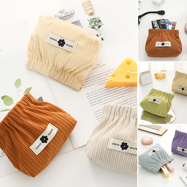 Mini portable cosmetic bag