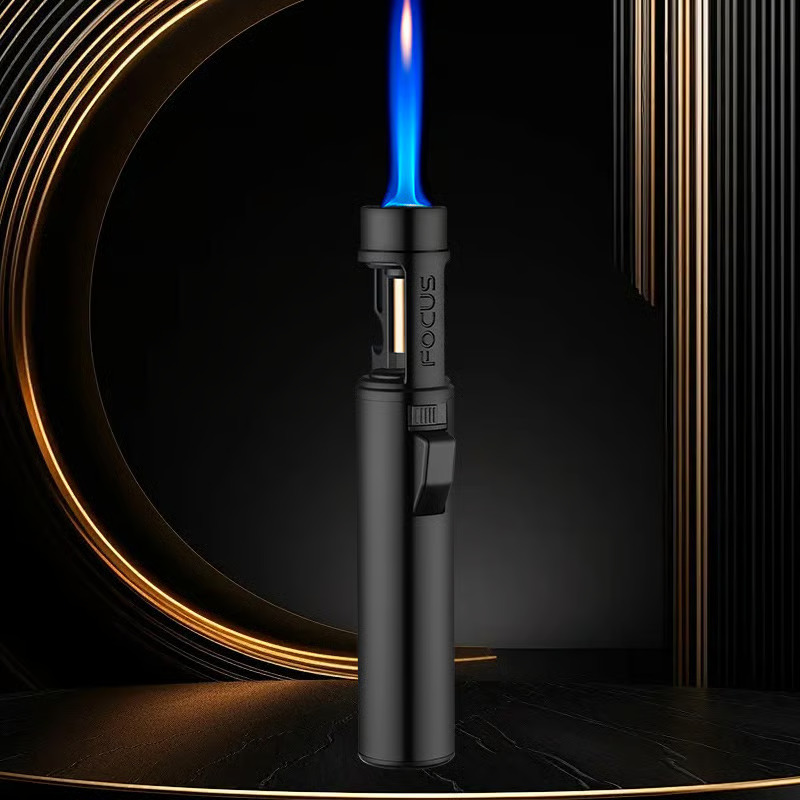 Portable high-temperature lighter