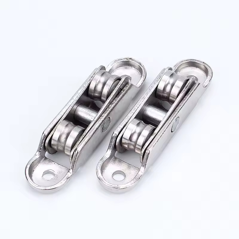 Zinc alloy roller for PVC windows and doors